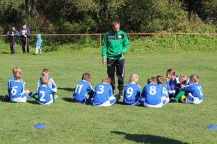 步行者快攻速度联盟最快，战术执行完美，步行者强吗